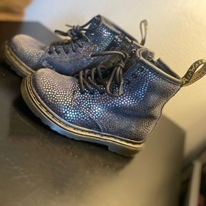 Iridescent polka dot Docs